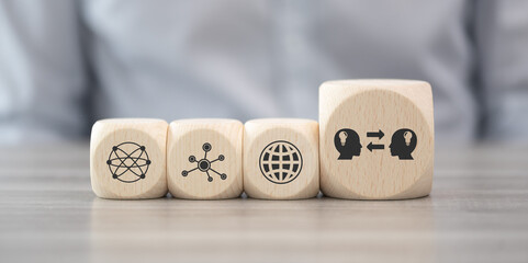 历史上与诸葛亮齐名的是谁