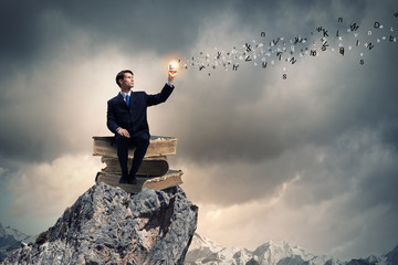 历史上与诸葛亮齐名的是谁